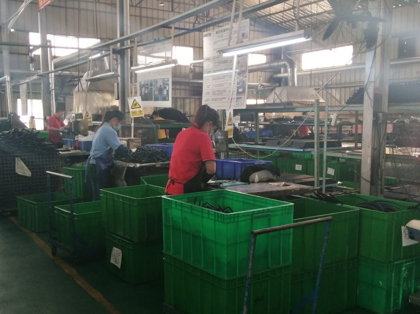 auto rubber parts factory